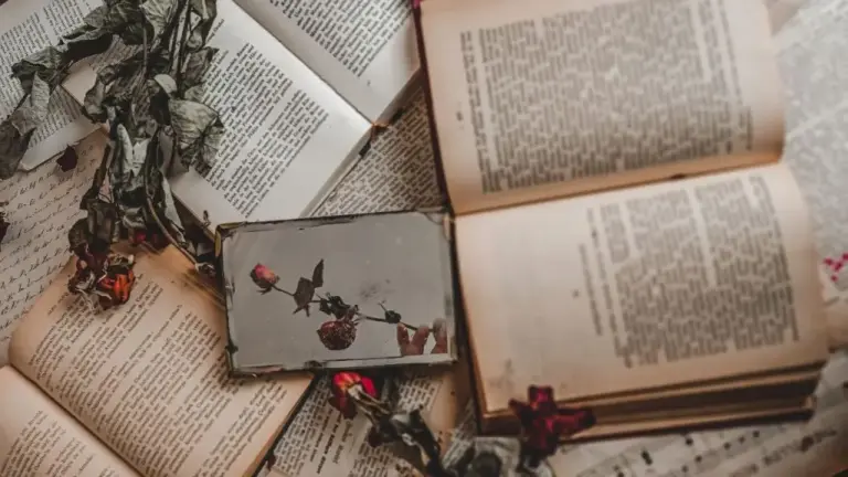 How E-Books Are Opening New Worlds for Adults